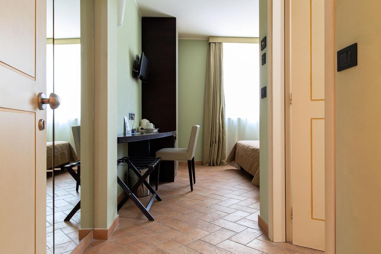 Magione Papale Relais Hotel L'Aquila Ngoại thất bức ảnh