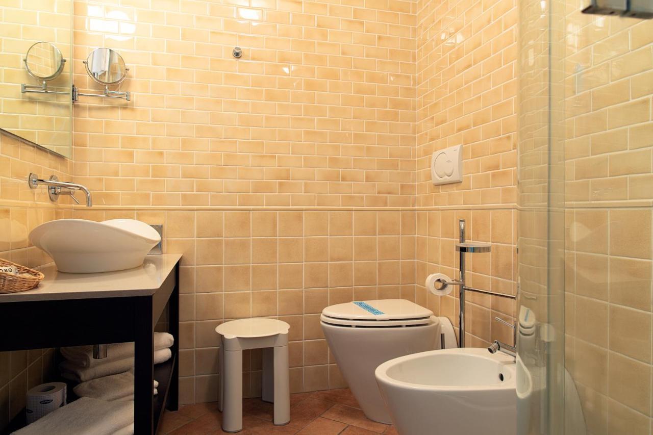 Magione Papale Relais Hotel L'Aquila Ngoại thất bức ảnh