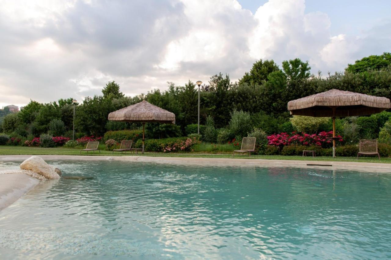 Magione Papale Relais Hotel L'Aquila Ngoại thất bức ảnh